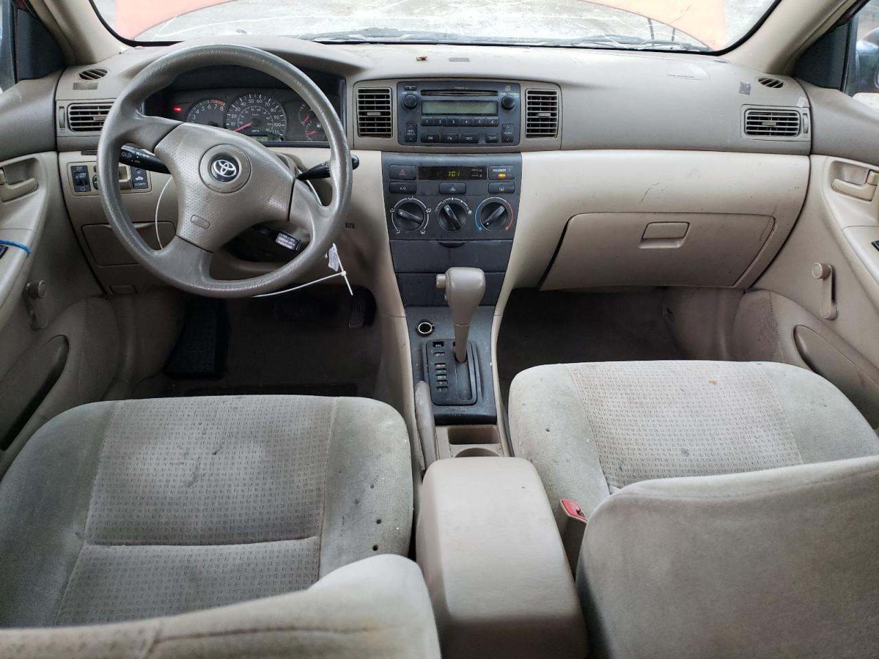 2005 TOYOTA COROLLA CE photo 8