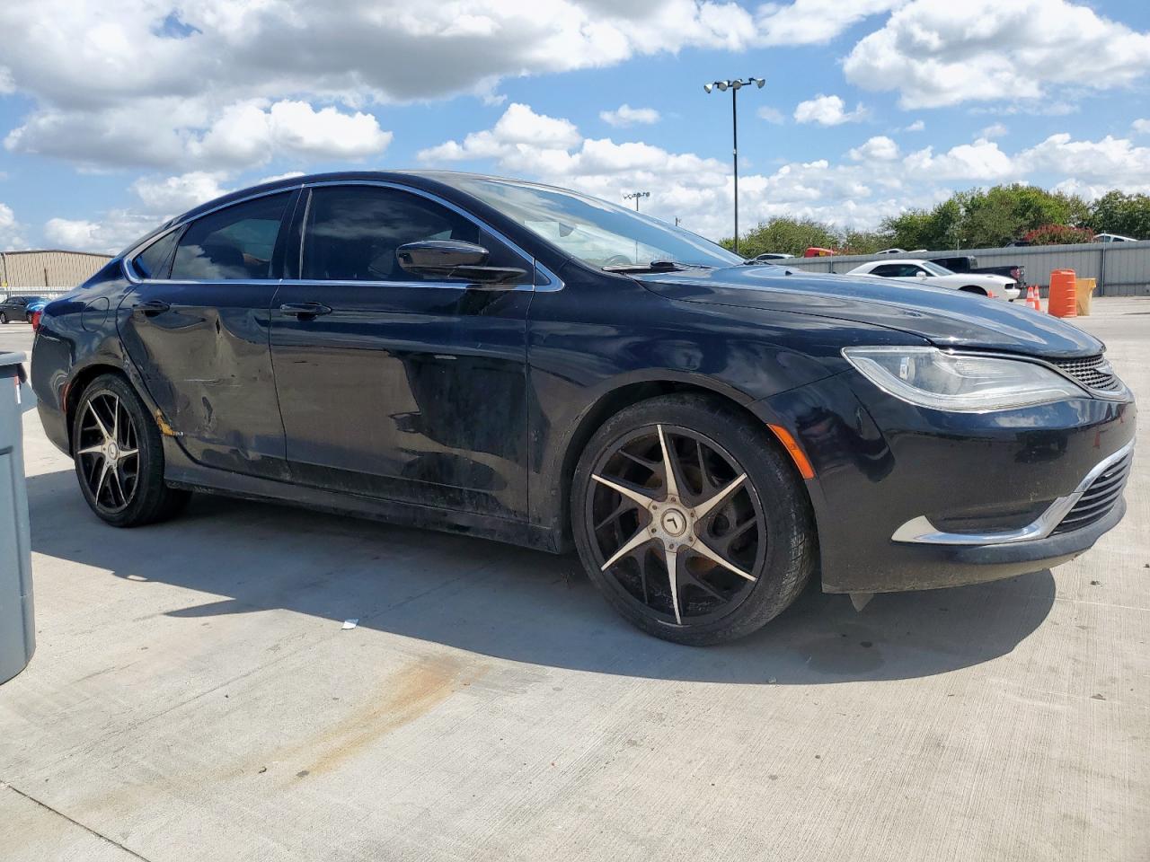 2015 CHRYSLER 200 LIMITED photo 7