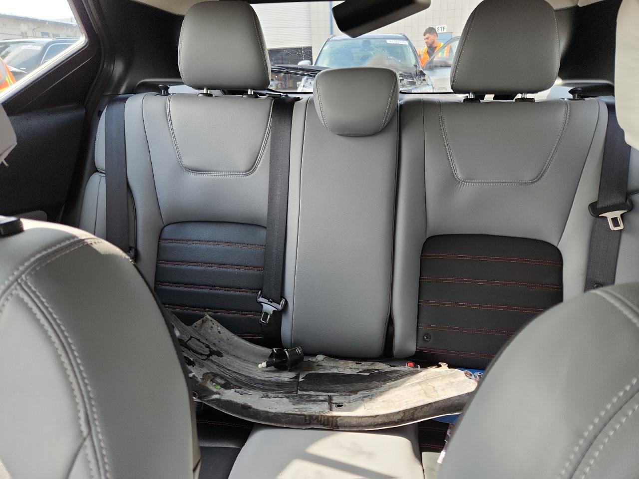 2023 NISSAN KICKS SR photo 10