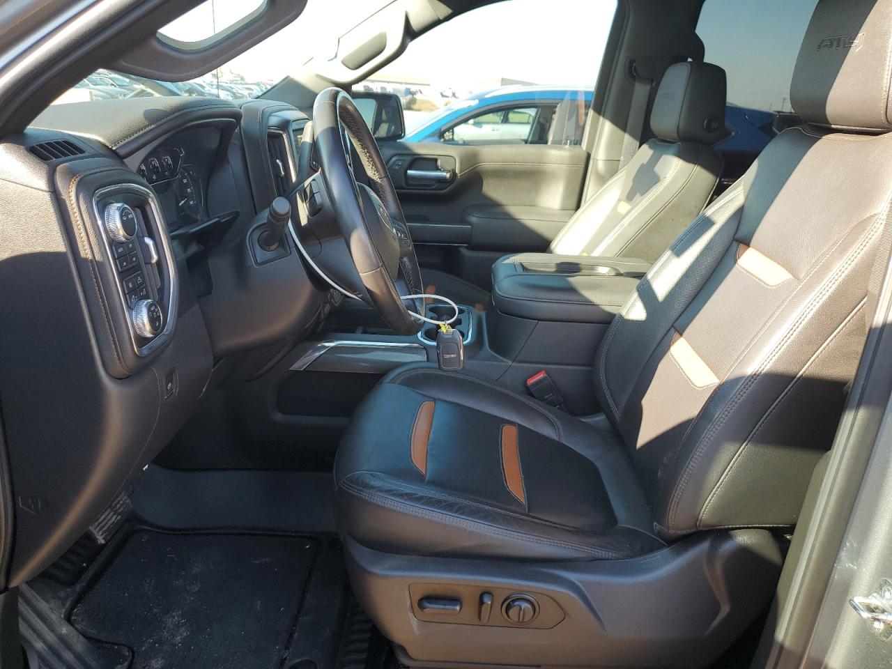 2021 GMC SIERRA K1500 AT4 photo 7