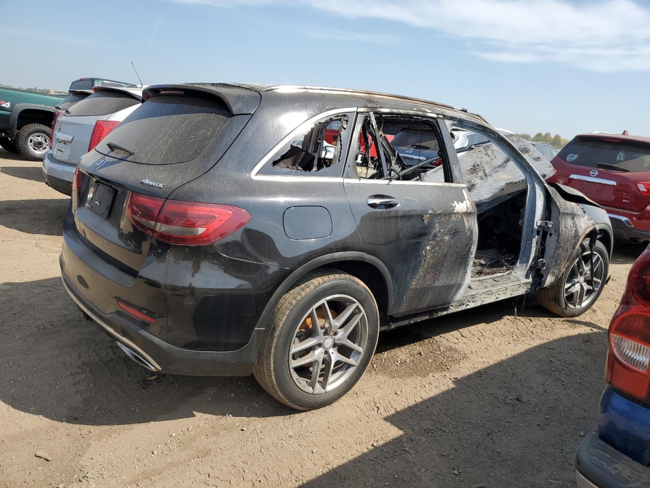 2017 MERCEDES-BENZ GLC 300 4MATIC photo 7
