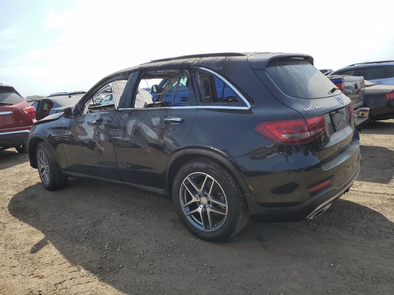 2017 MERCEDES-BENZ GLC 300 4MATIC photo 4