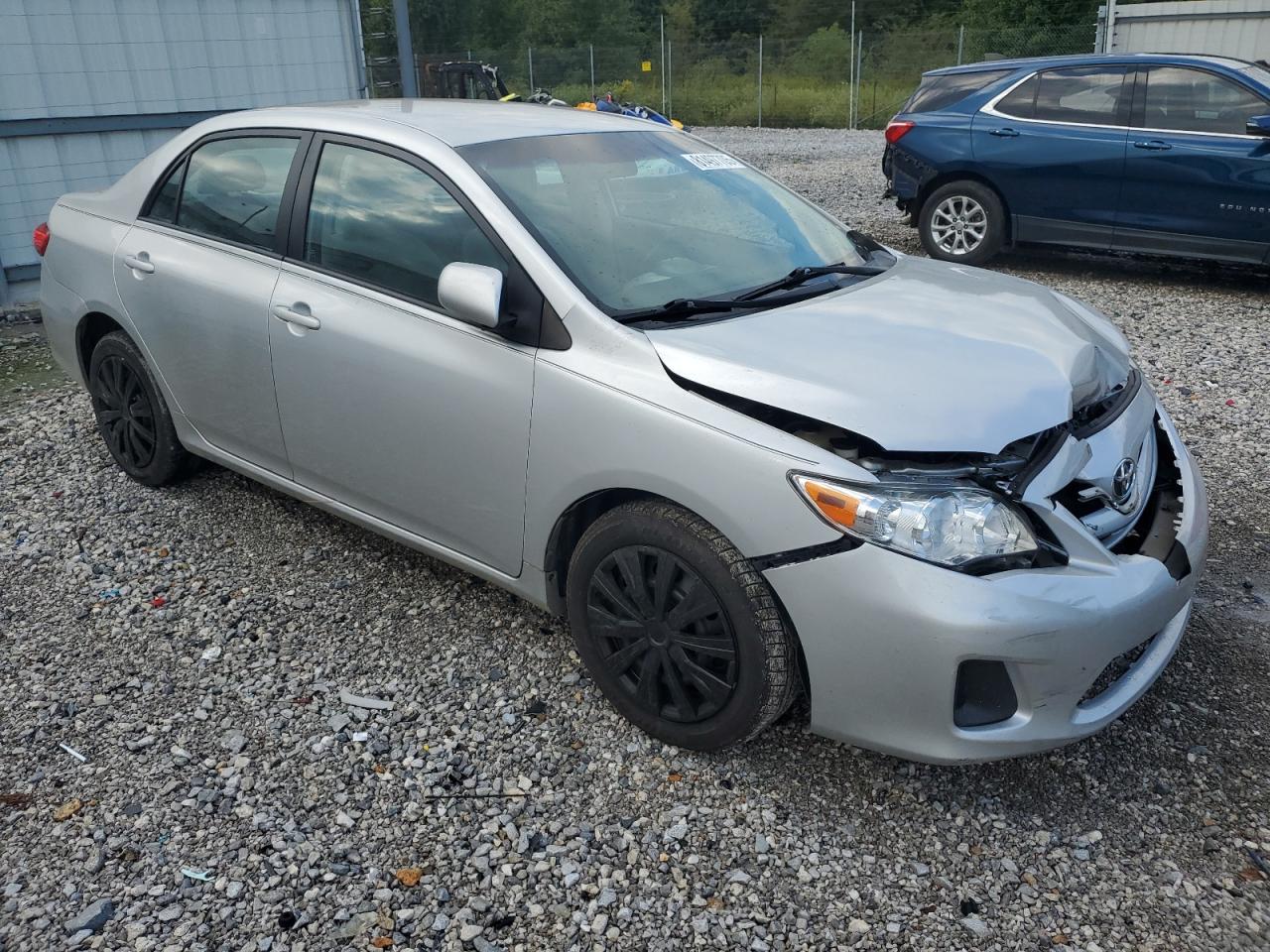 2012 TOYOTA COROLLA LE photo 7