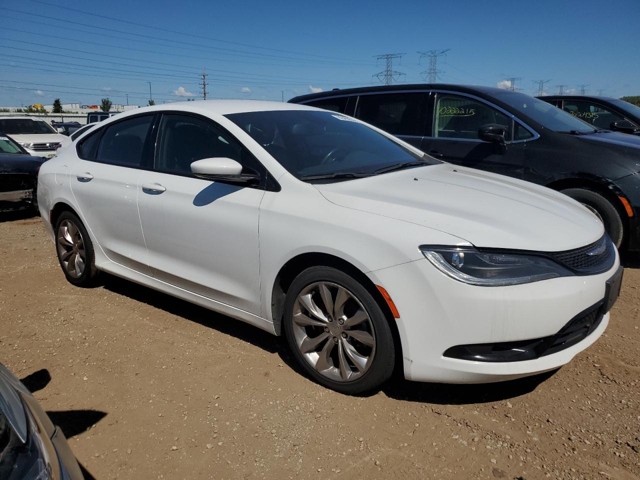 2015 CHRYSLER 200 S photo 4