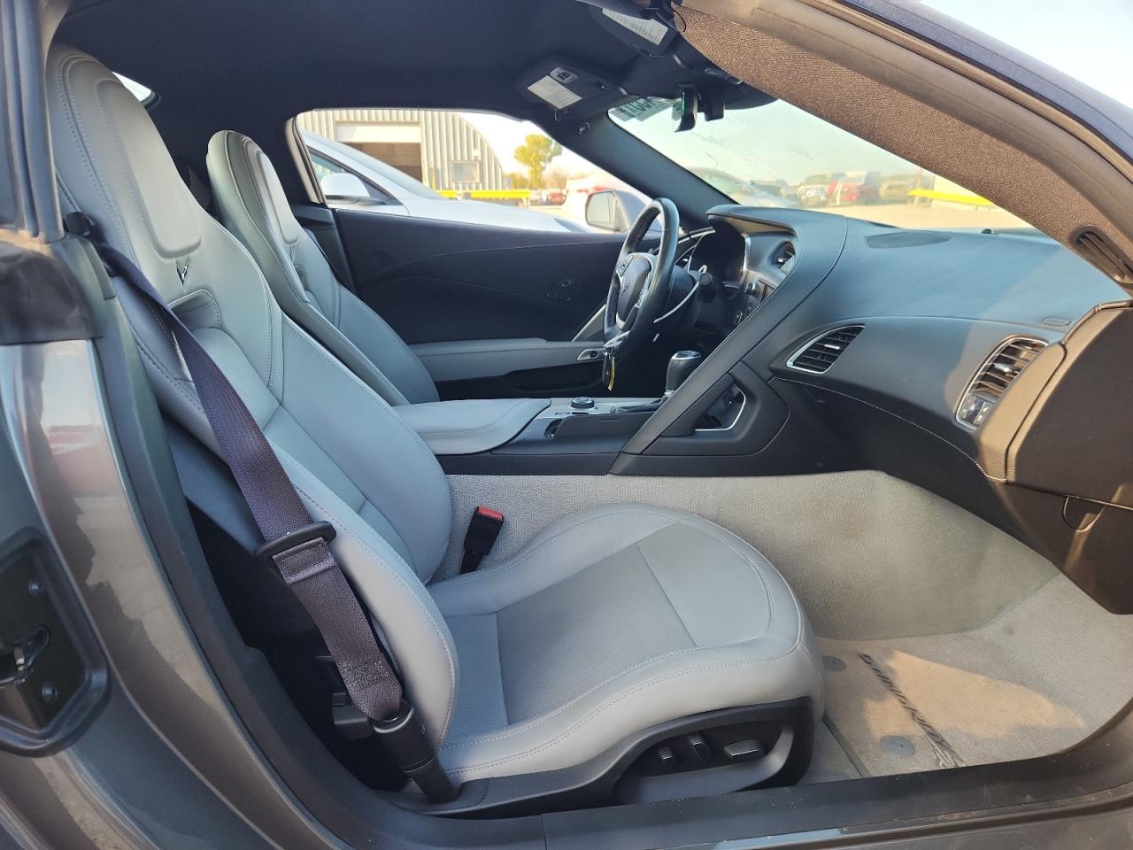 2015 CHEVROLET CORVETTE STINGRAY 2LT photo 19