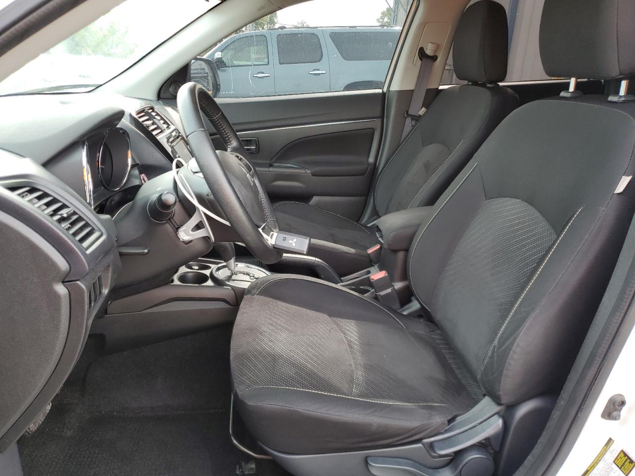 2015 MITSUBISHI OUTLANDER SPORT SE photo 19