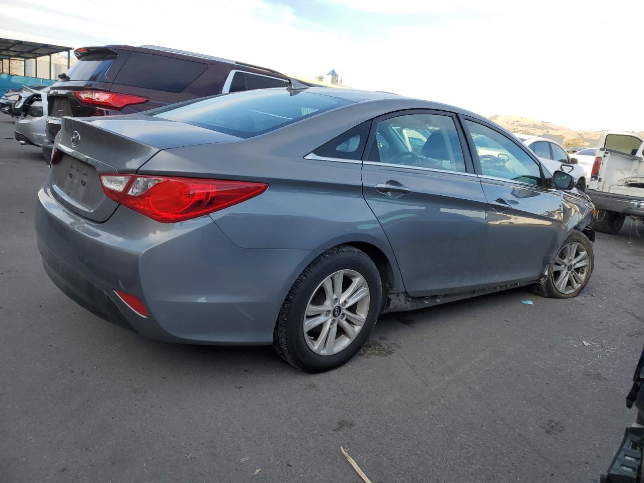 2014 HYUNDAI SONATA GLS photo 5