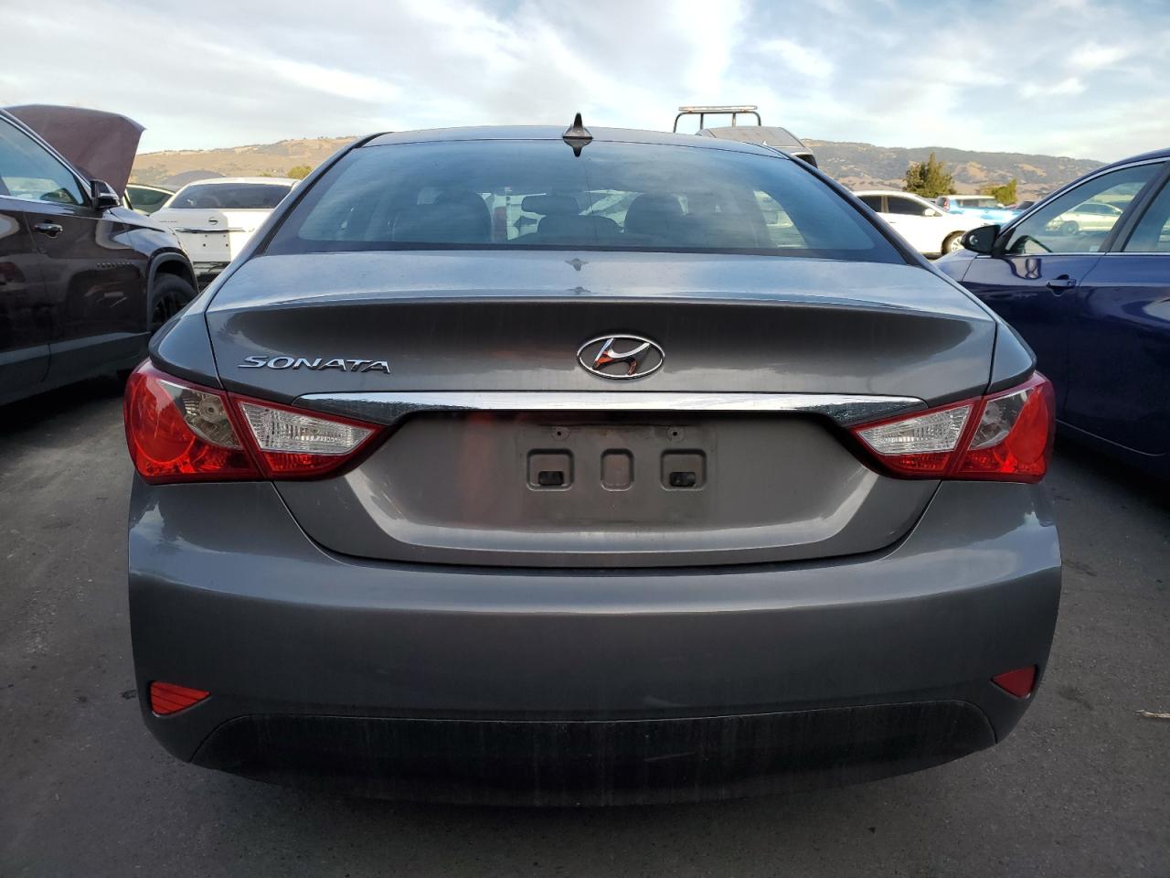 2014 HYUNDAI SONATA GLS photo 11