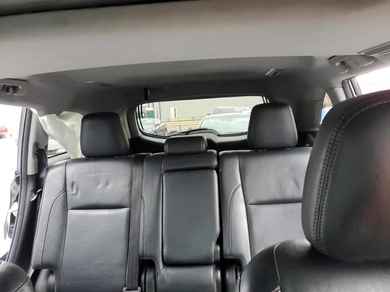 2018 TOYOTA HIGHLANDER photo 10