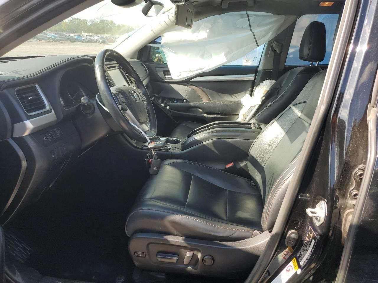 2018 TOYOTA HIGHLANDER photo 7