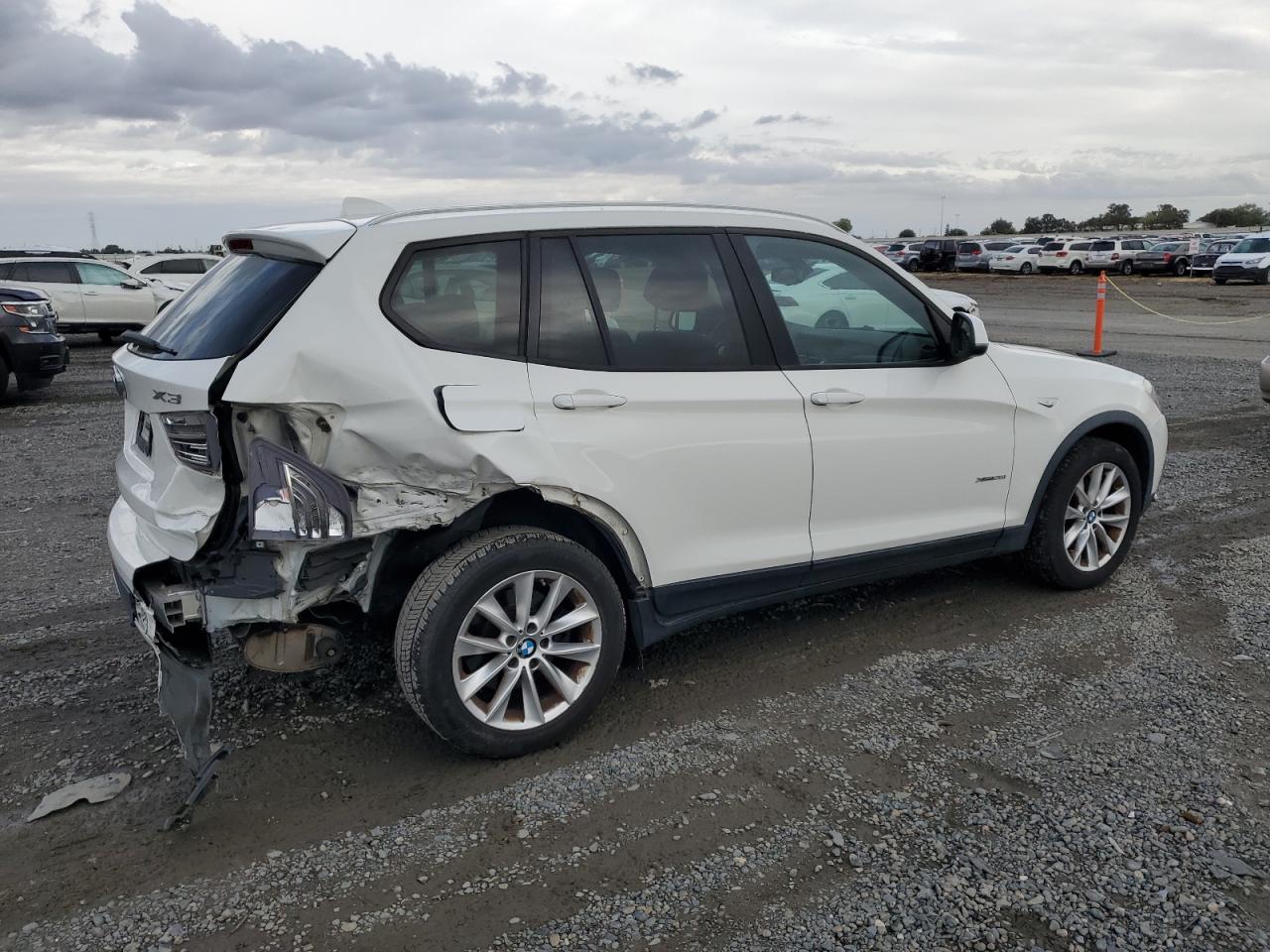 2015 BMW X3 XDRIVE28I photo 5