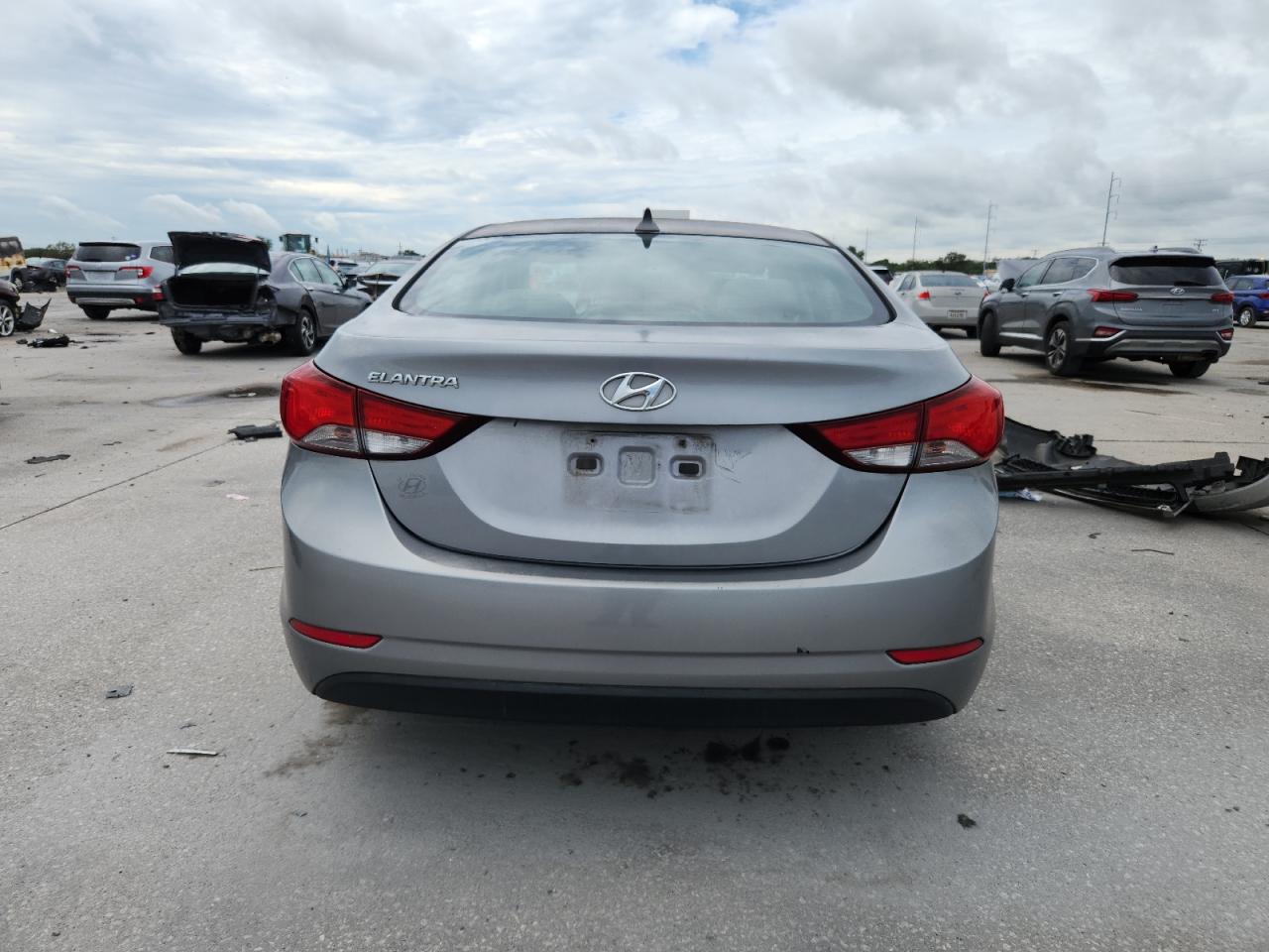 2014 HYUNDAI ELANTRA SE photo 6