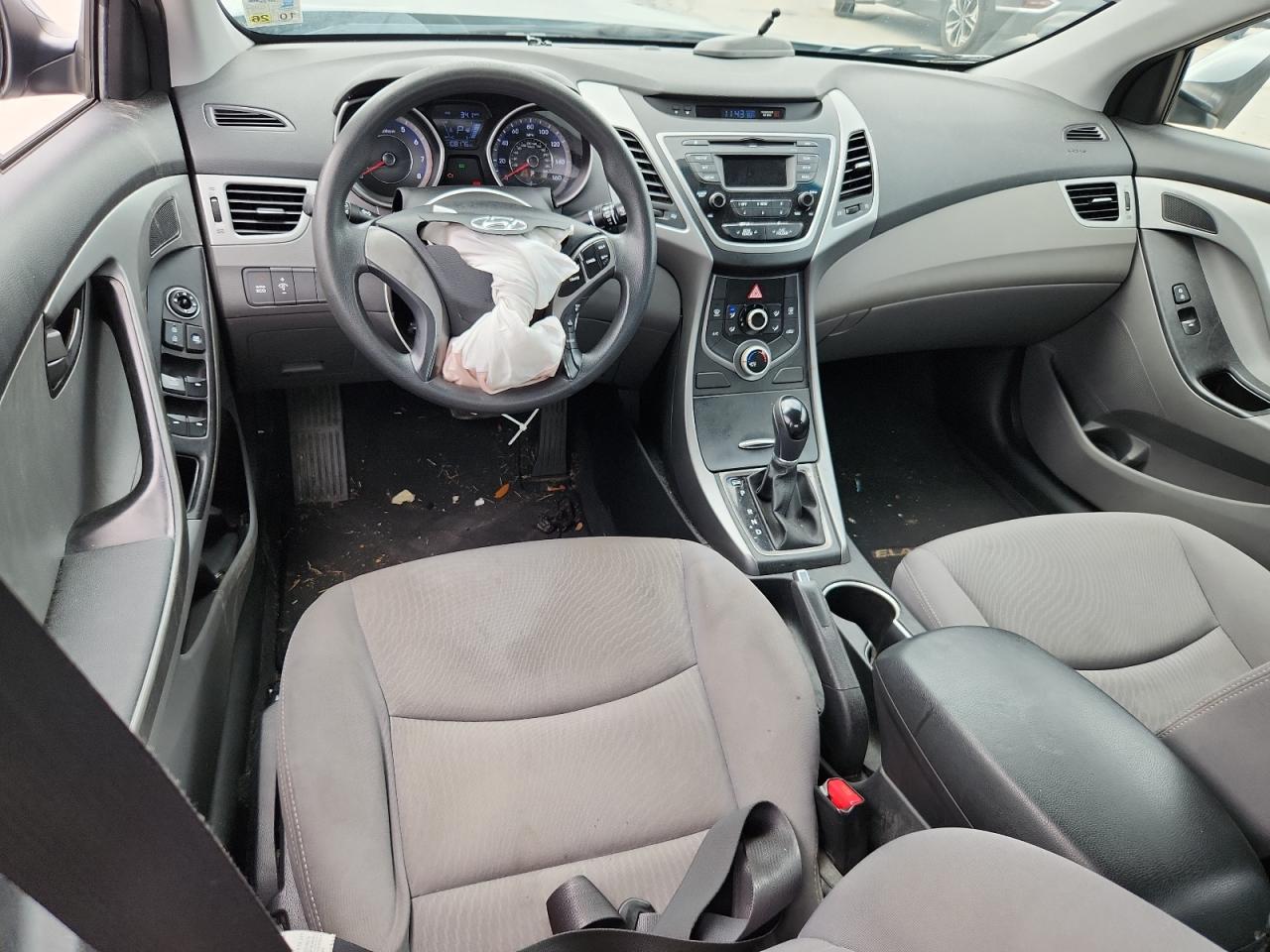 2014 HYUNDAI ELANTRA SE photo 8