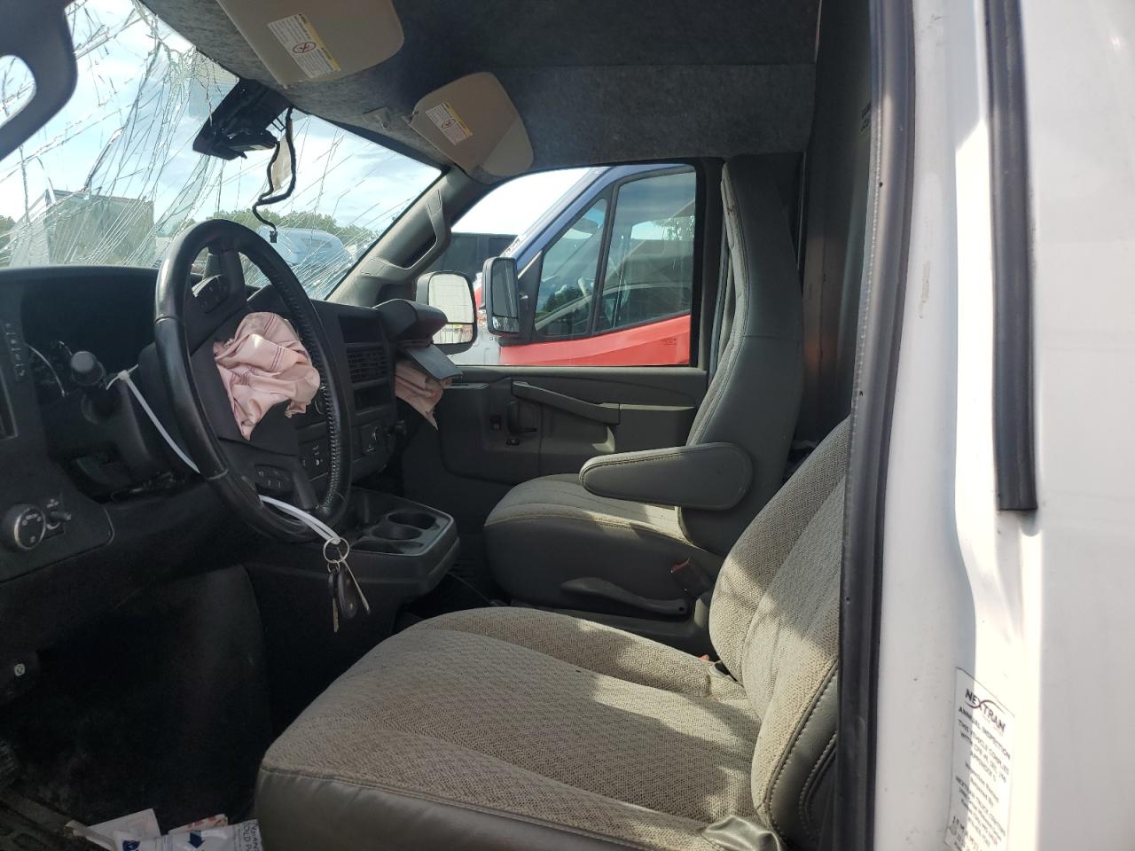 2021 CHEVROLET EXPRESS G3500 photo 19