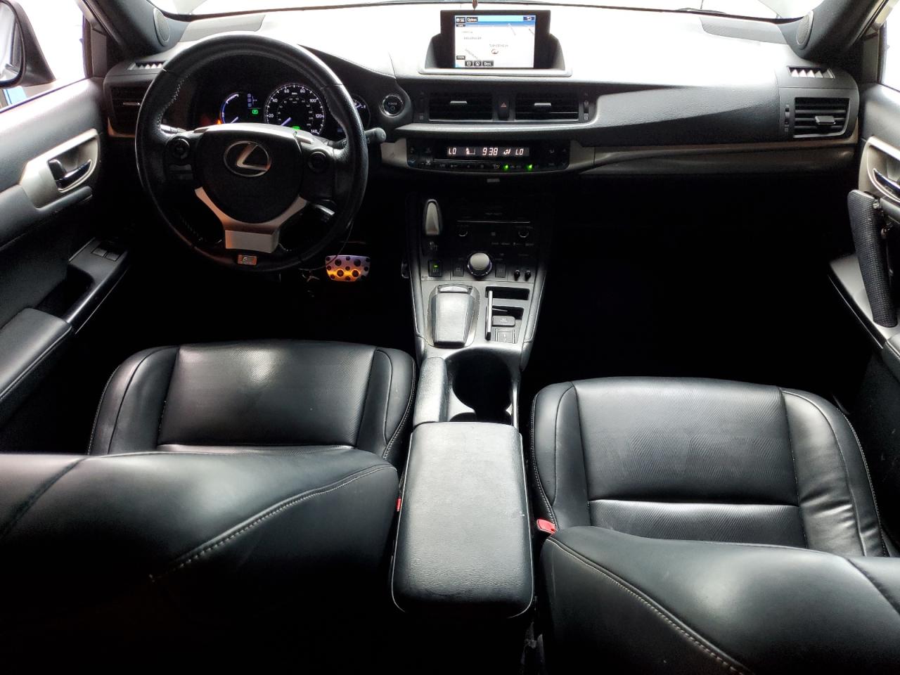 2014 LEXUS CT 200 photo 8