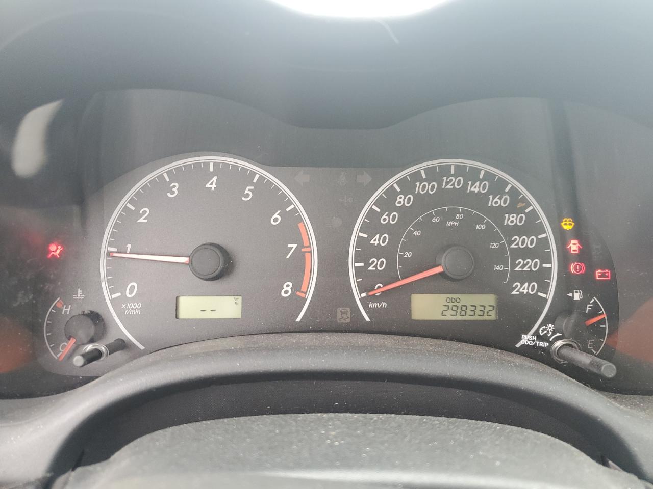 2011 TOYOTA COROLLA BASE photo 9