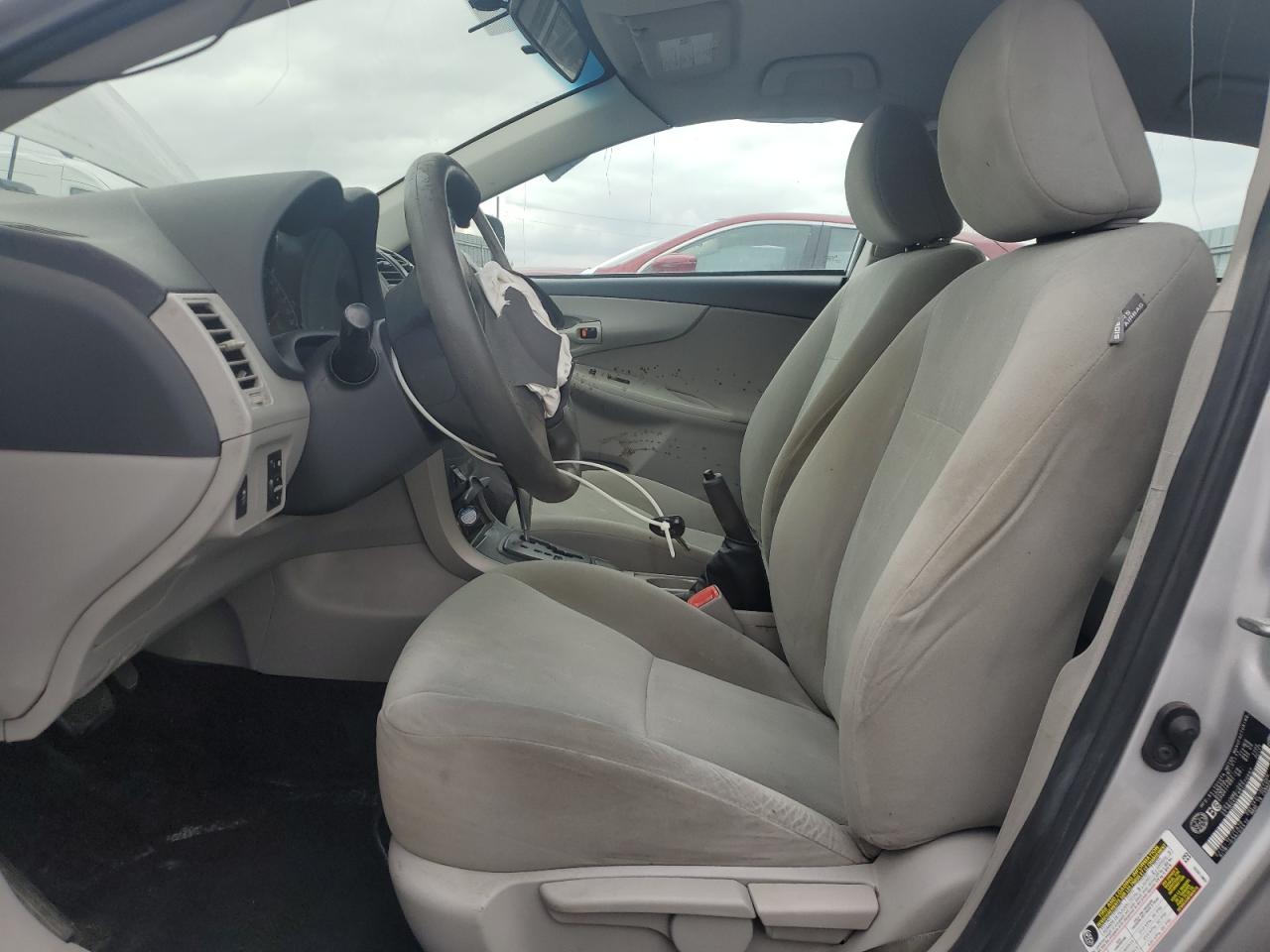 2011 TOYOTA COROLLA BASE photo 7