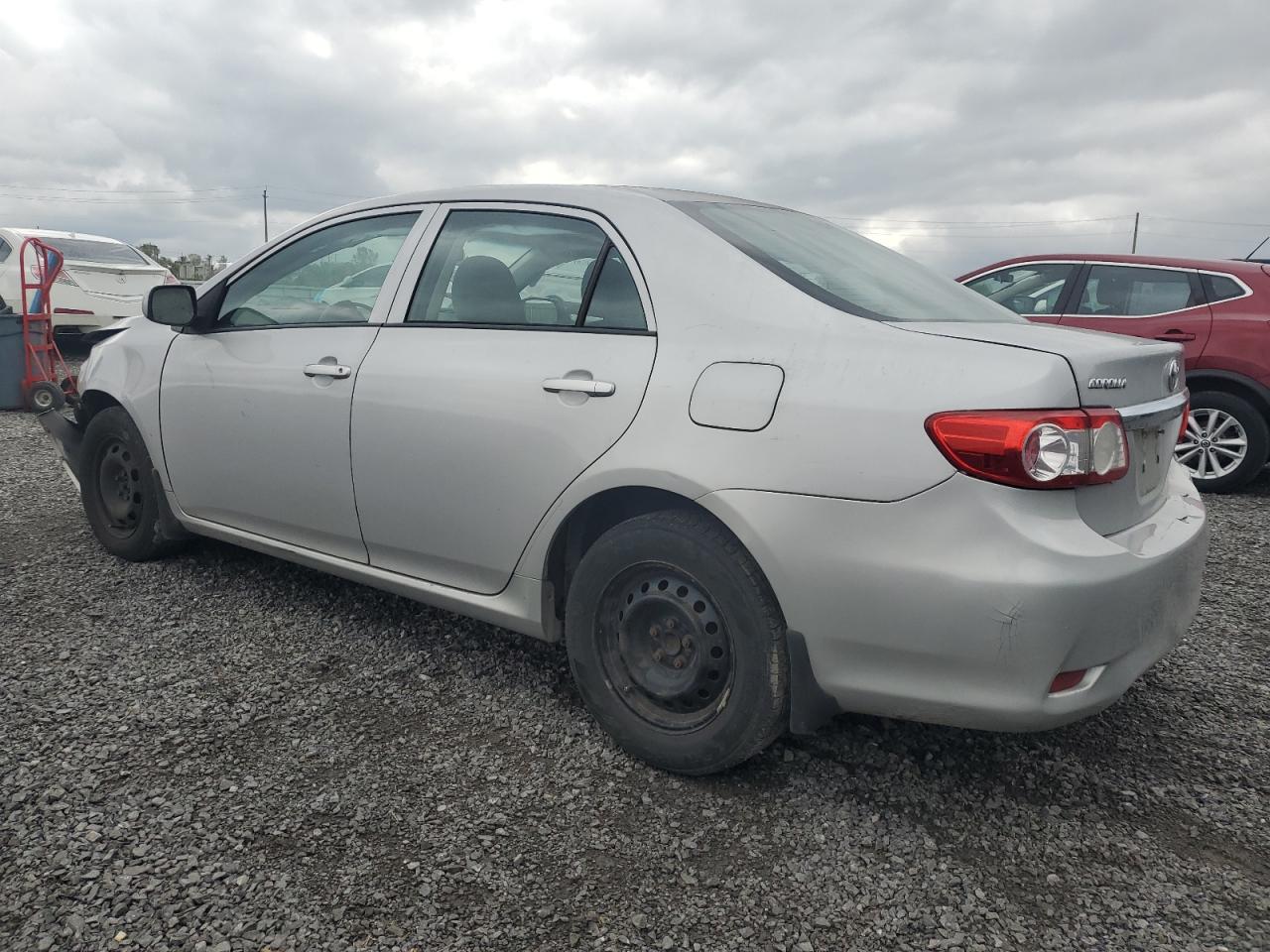 2011 TOYOTA COROLLA BASE photo 2