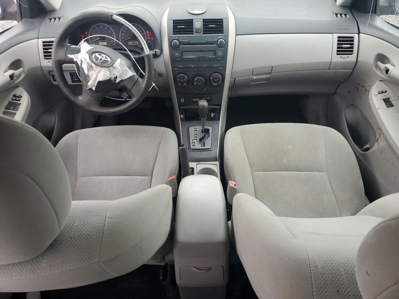 2011 TOYOTA COROLLA BASE photo 8