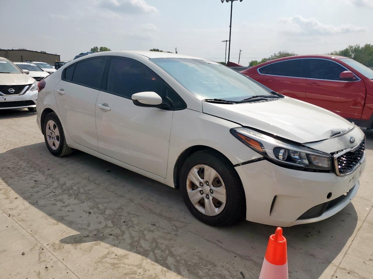2017 KIA FORTE LX photo 10