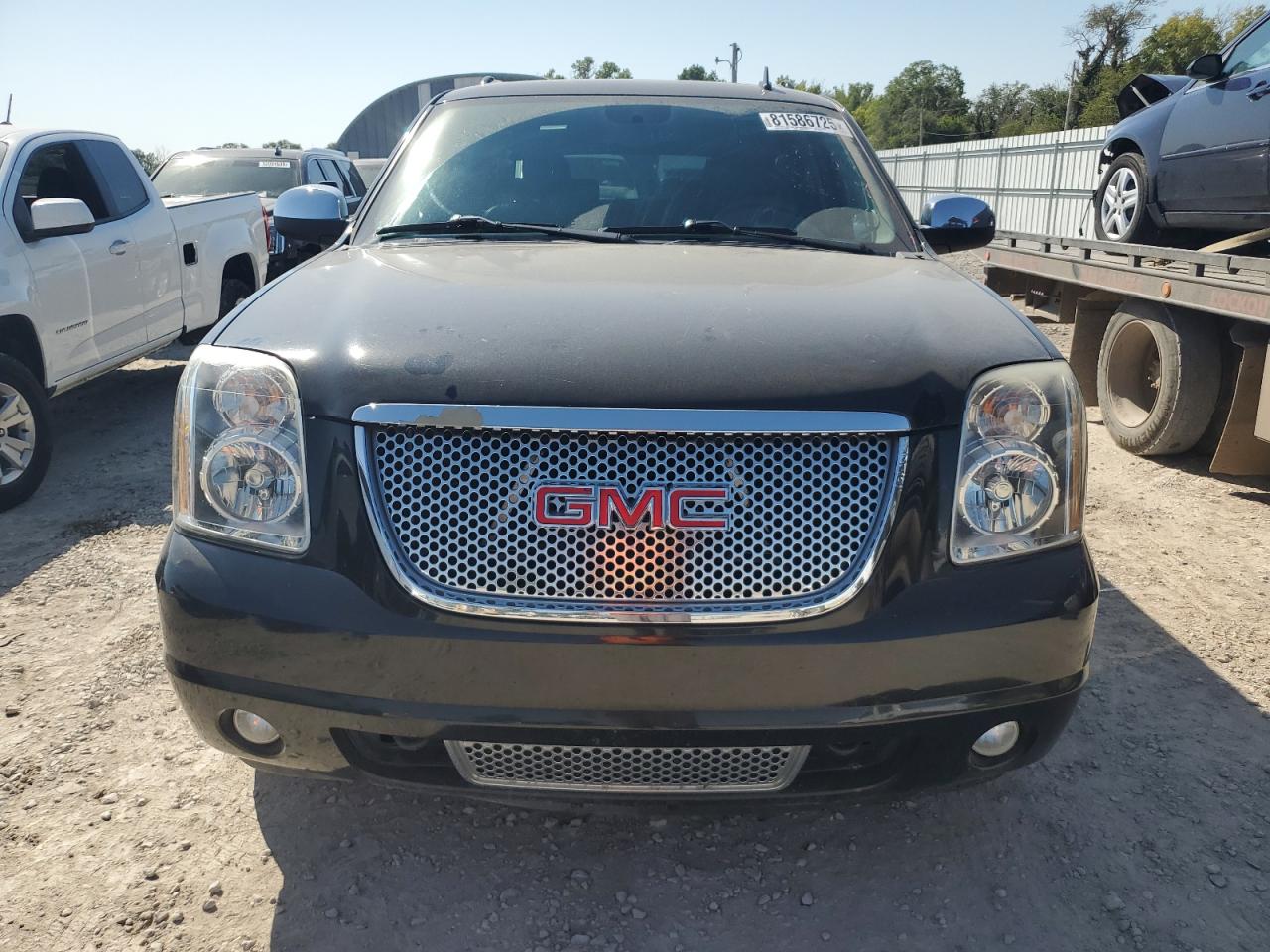 2012 GMC YUKON XL DENALI photo 5