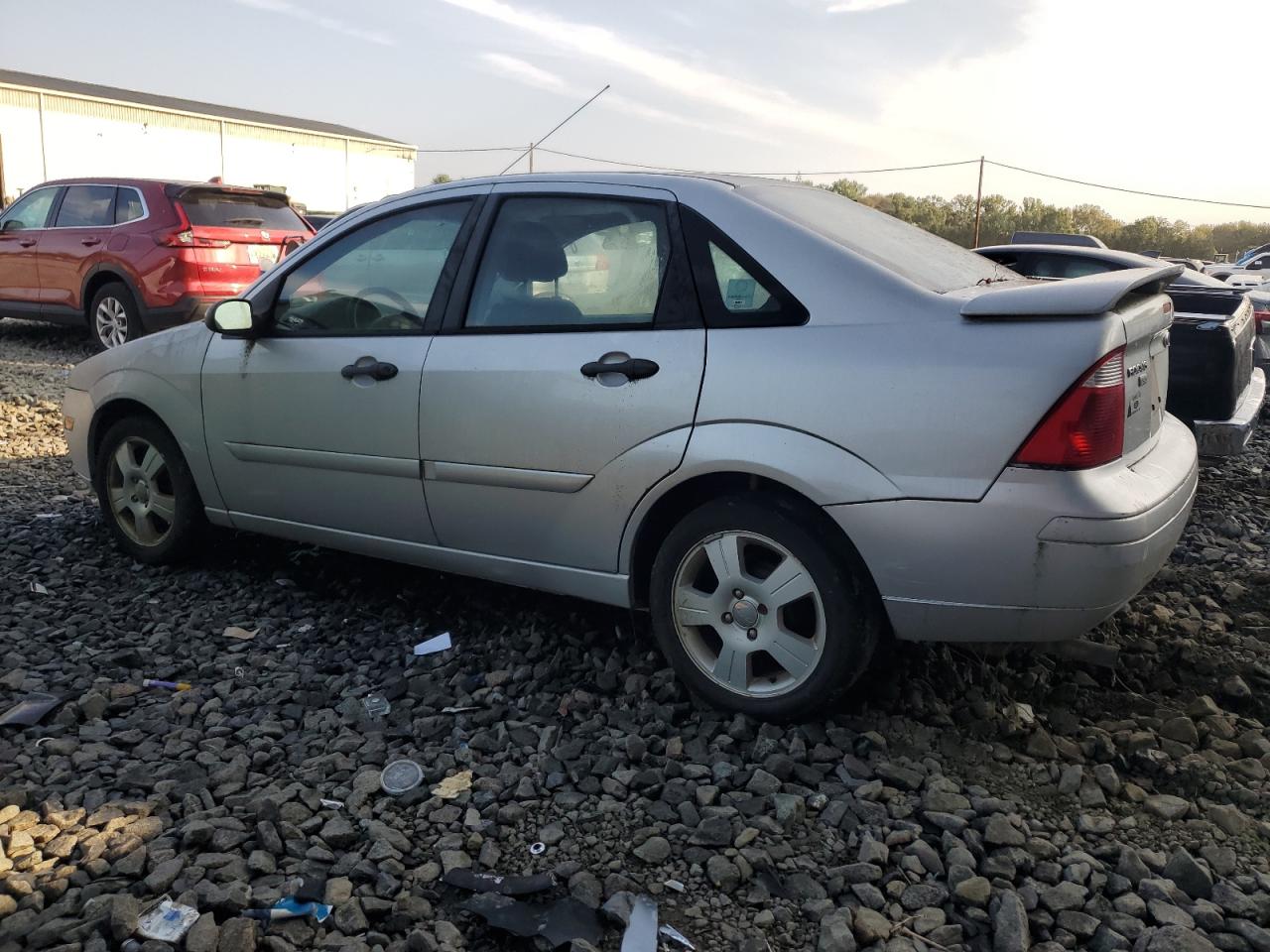2006 FORD FOCUS ZX4 photo 2