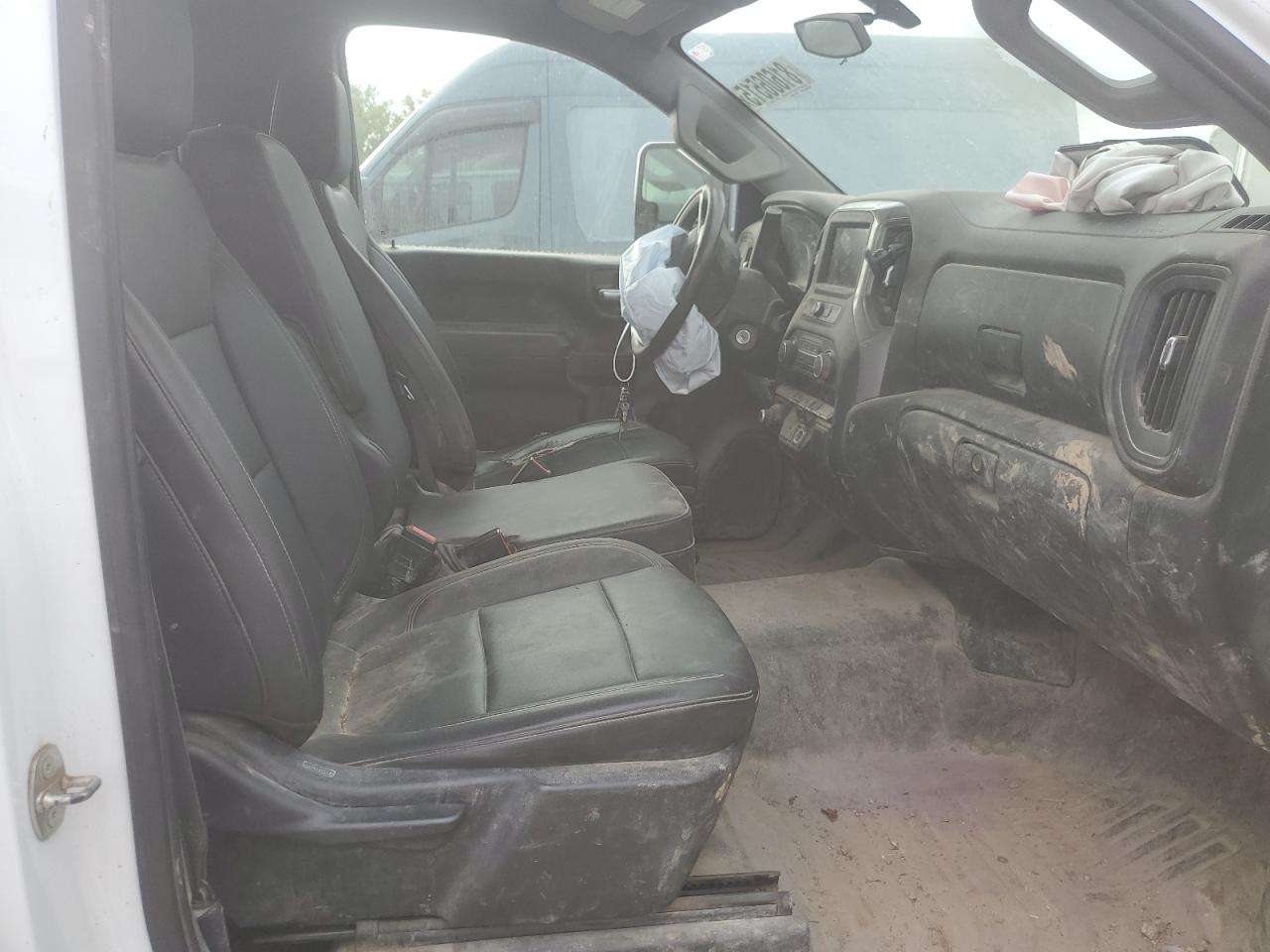 2020 CHEVROLET SILVERADO C3500 photo 10