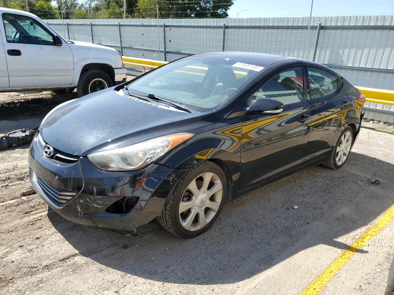2013 HYUNDAI ELANTRA
