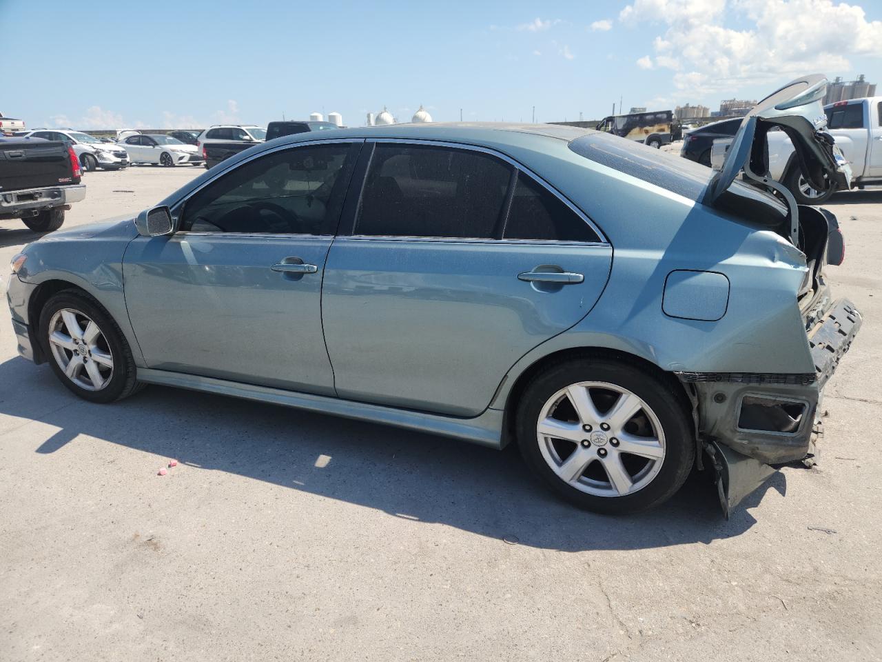 2009 TOYOTA CAMRY BASE photo 4