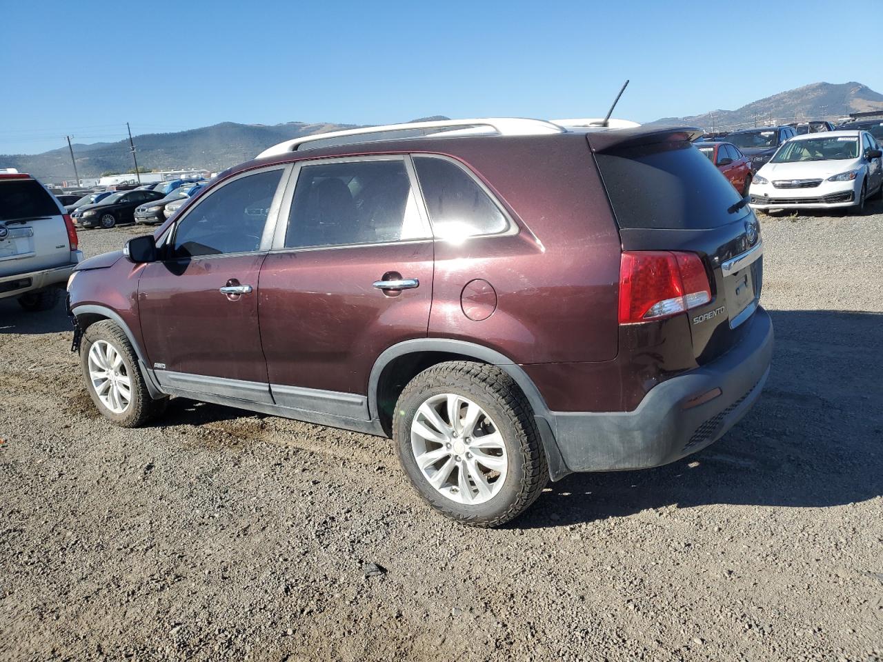 2011 KIA SORENTO EX photo 2