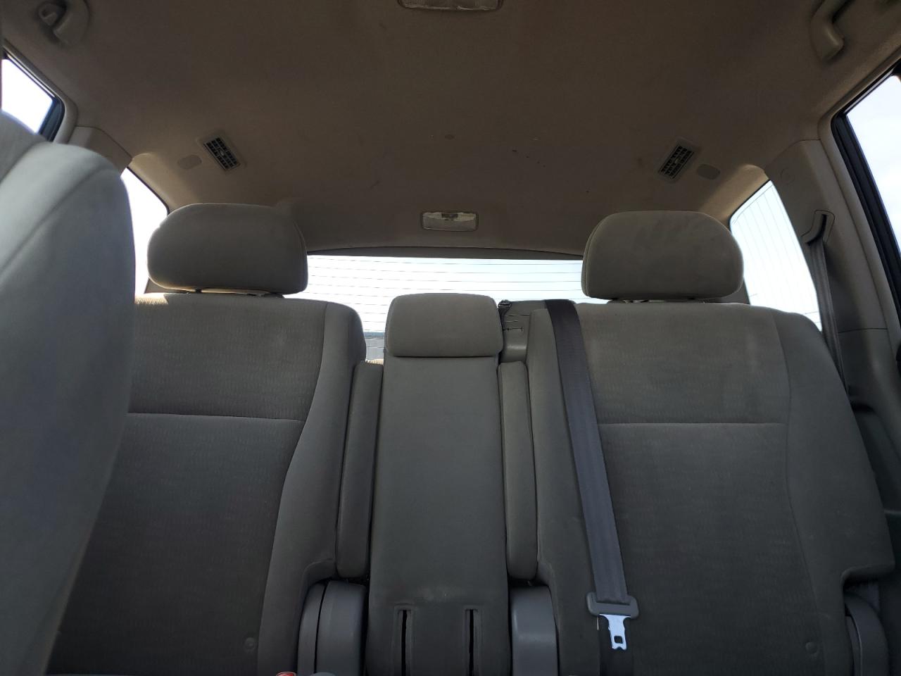 2012 TOYOTA HIGHLANDER BASE photo 10
