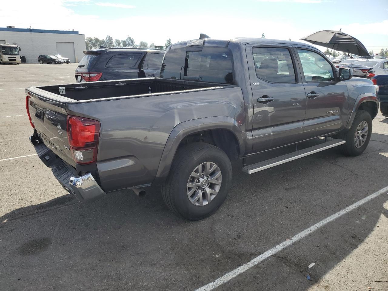 2019 TOYOTA TACOMA DOUBLE CAB photo 3