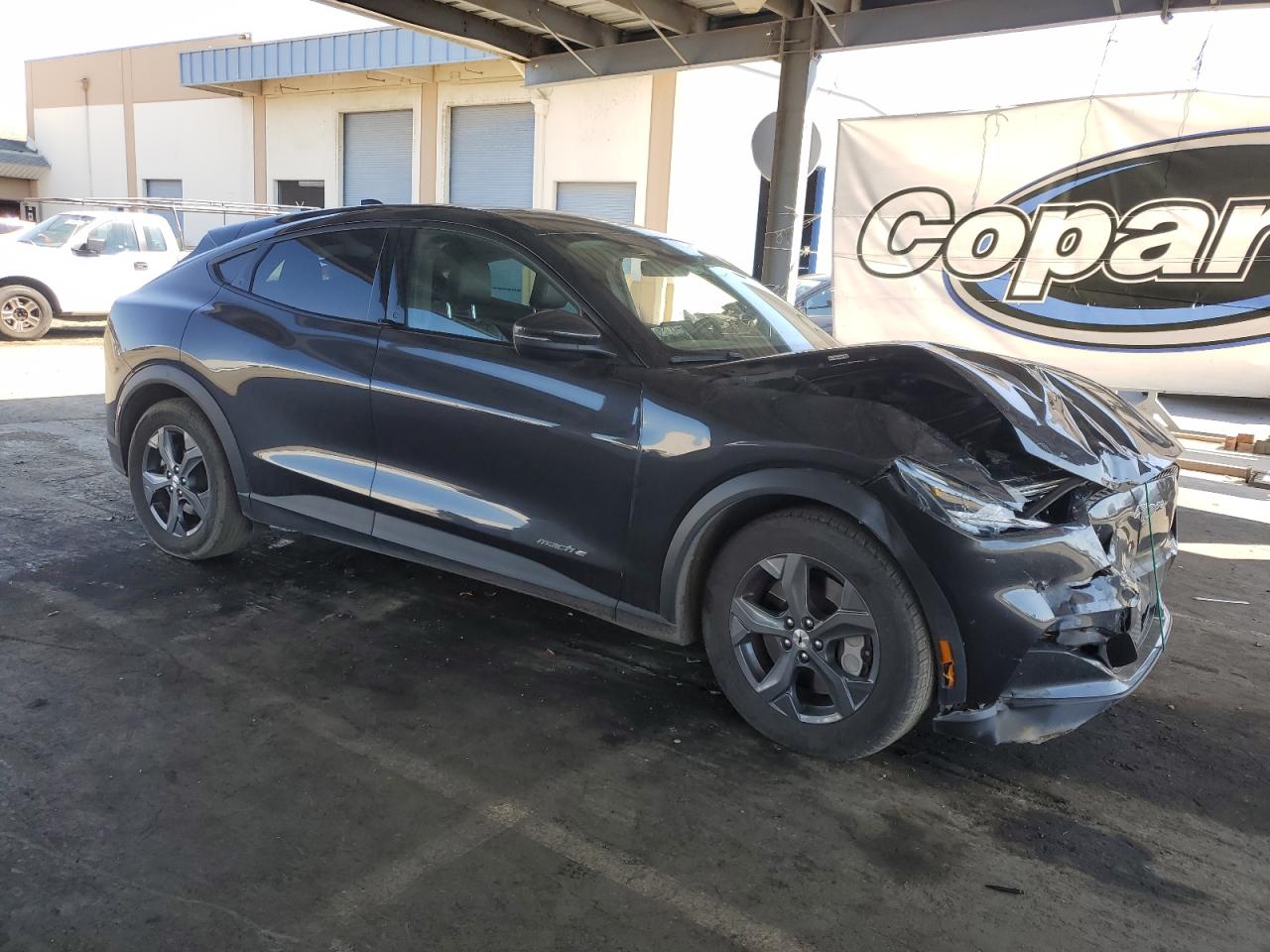 2021 FORD MUSTANG MACH-E SELECT photo 7