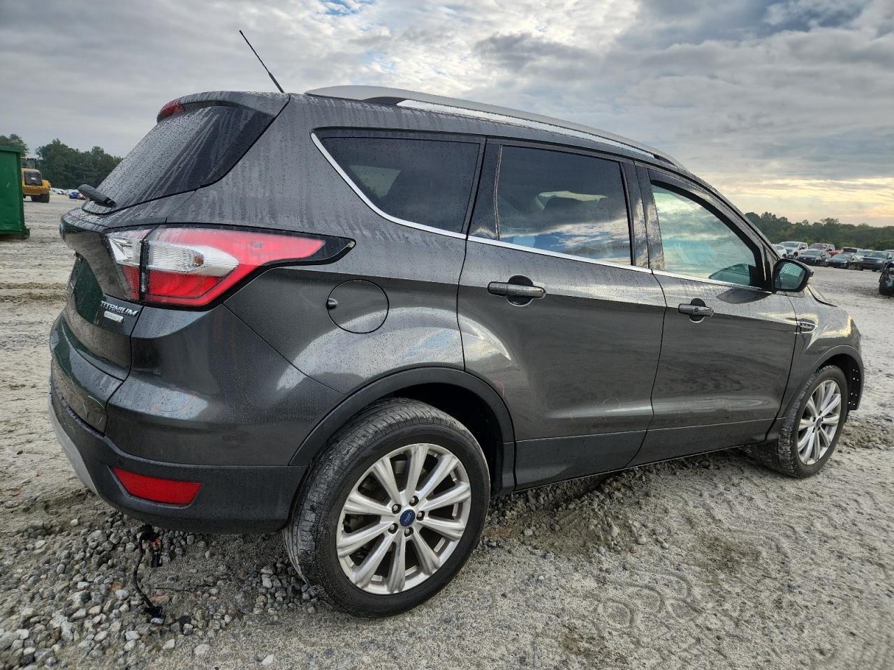 2017 FORD ESCAPE TITANIUM photo 7