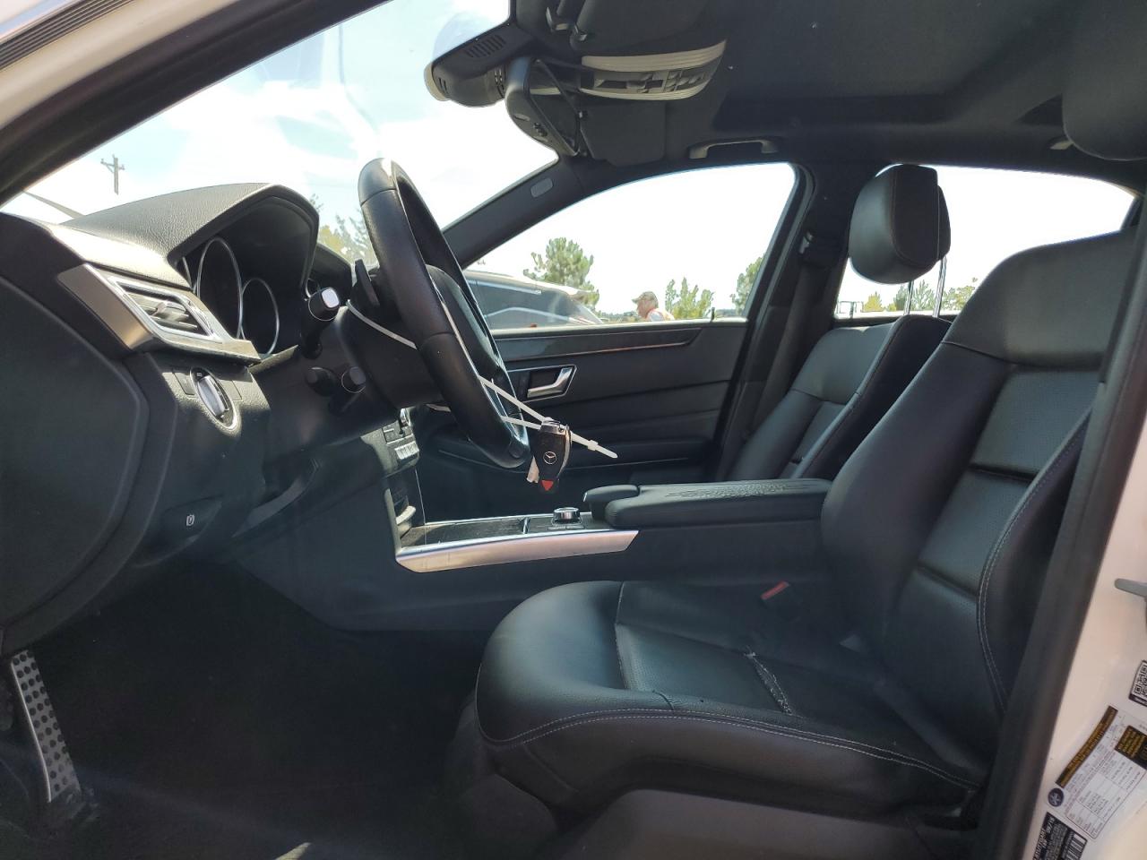2016 MERCEDES-BENZ E 350 photo 25