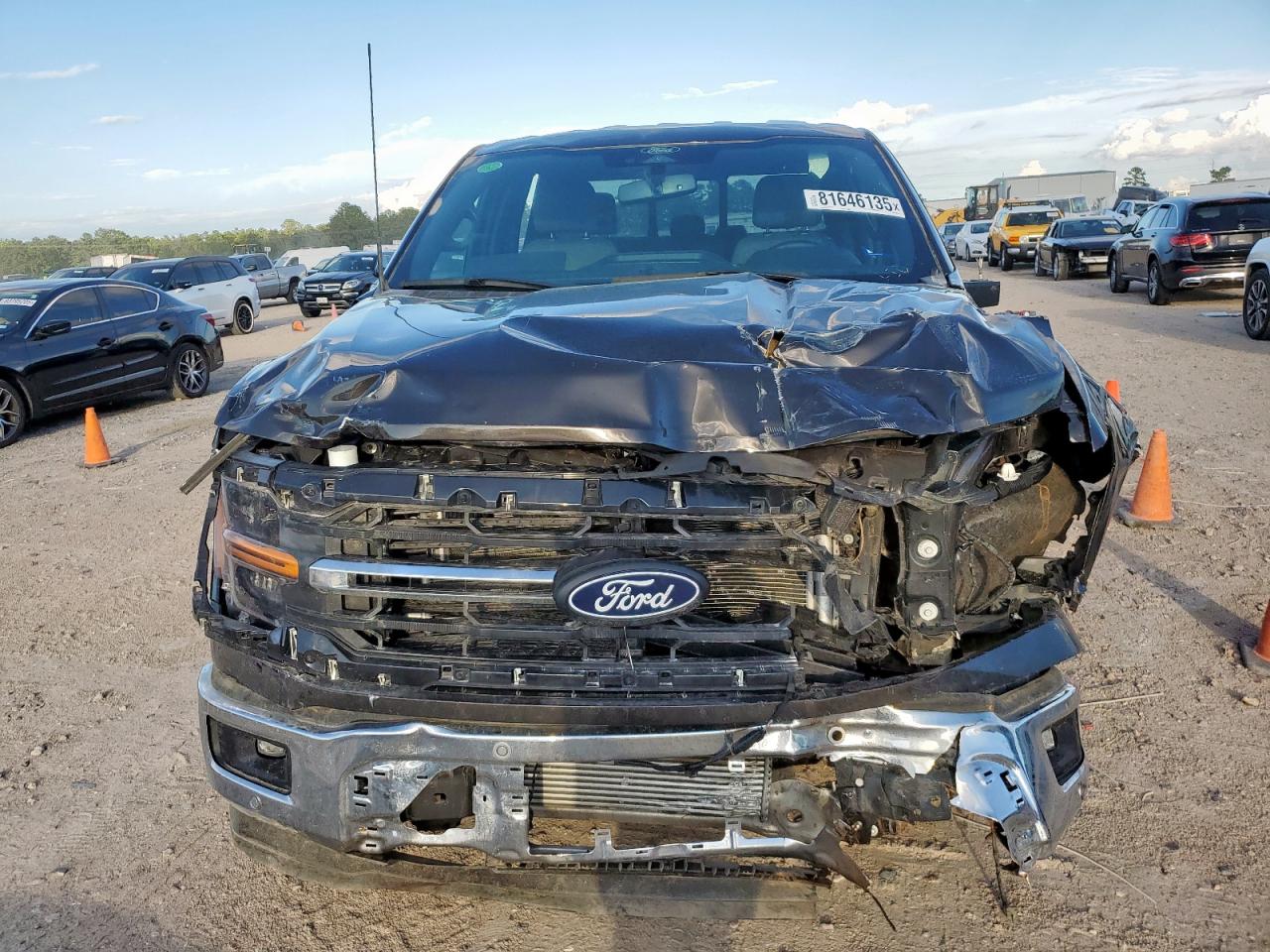 2024 FORD F150 XLT photo 5