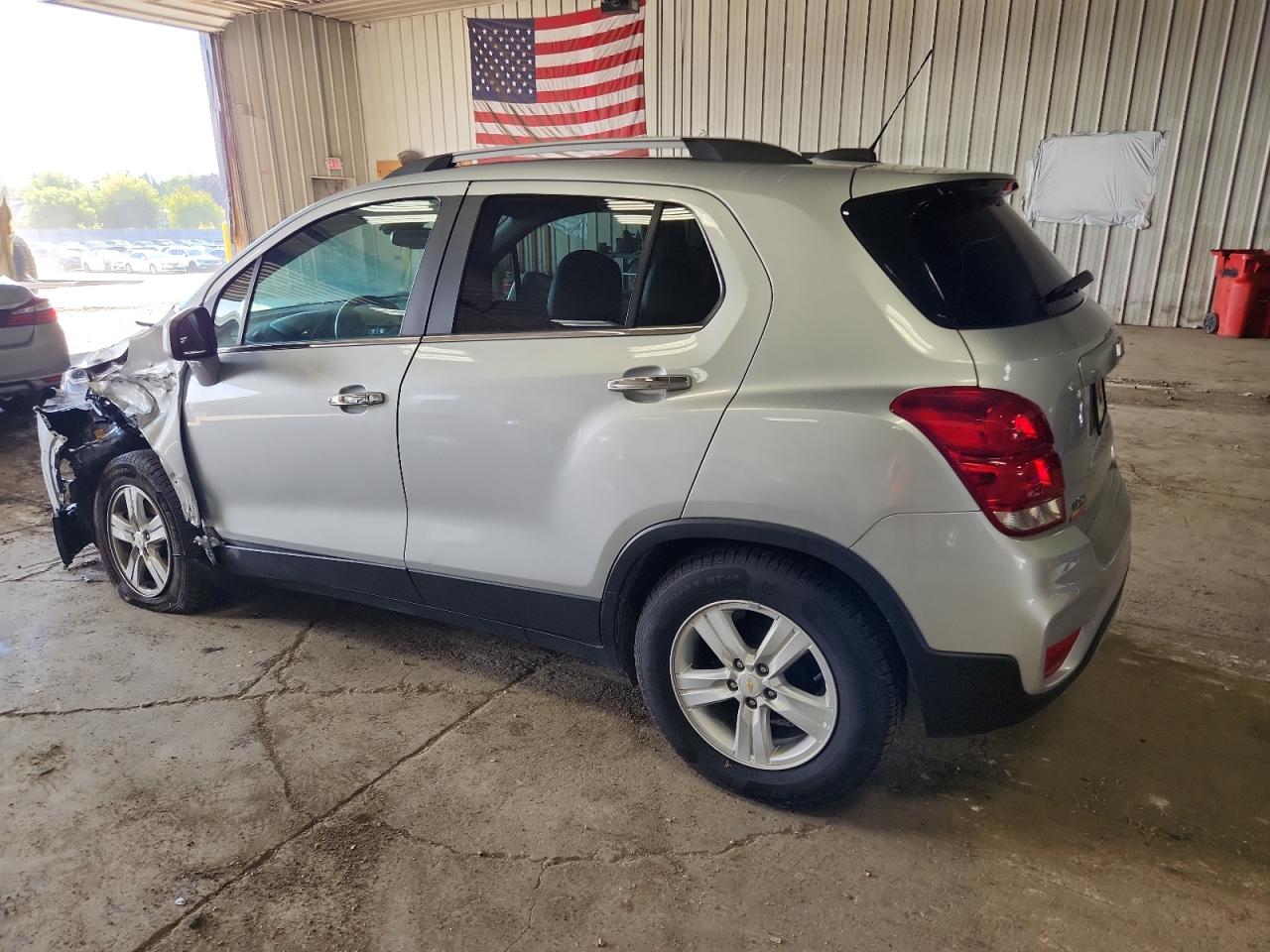 2019 CHEVROLET TRAX 1LT photo 4