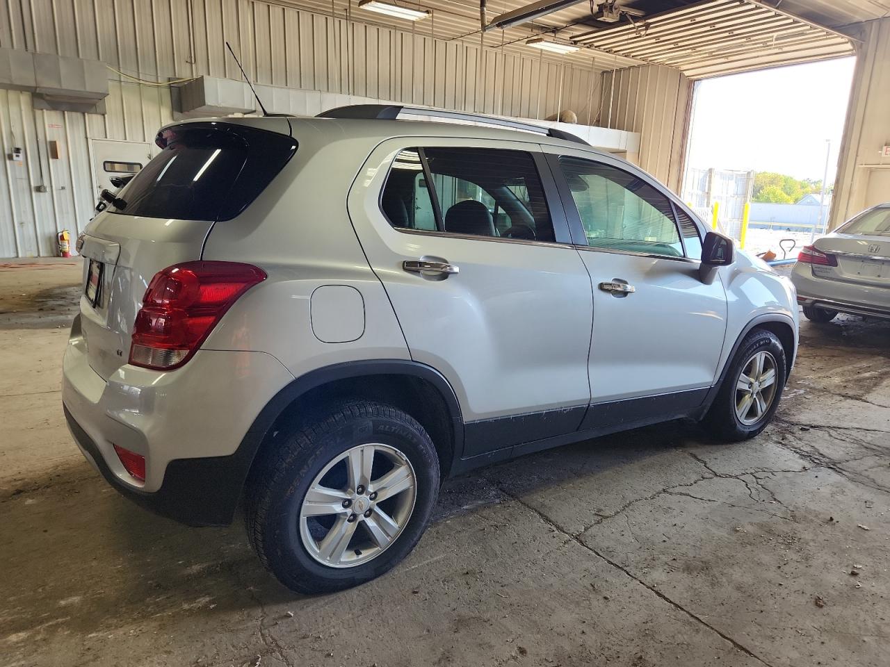2019 CHEVROLET TRAX 1LT photo 7