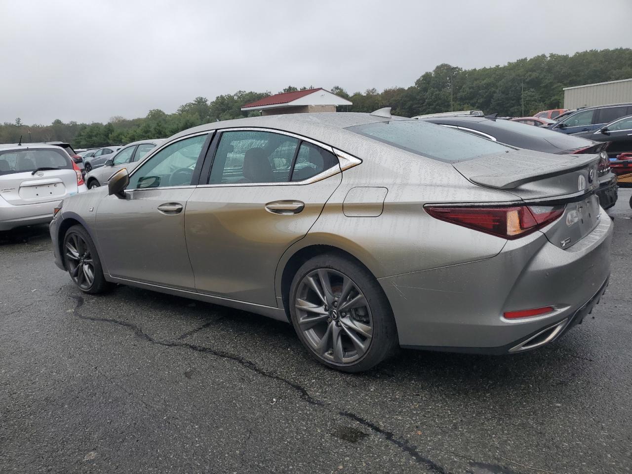 2019 LEXUS ES 350 photo 4