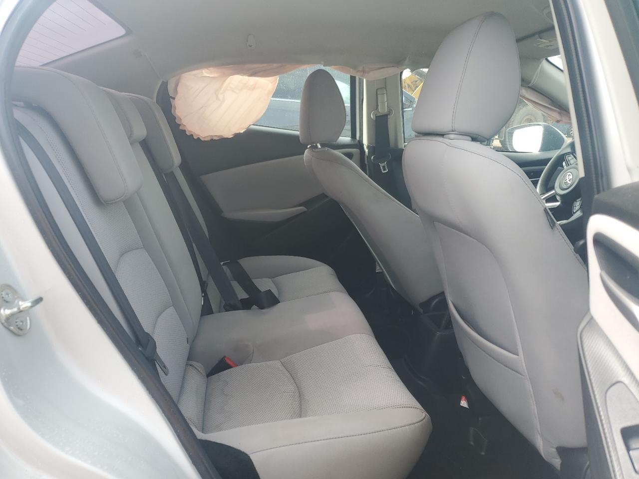 2019 TOYOTA YARIS LE photo 28