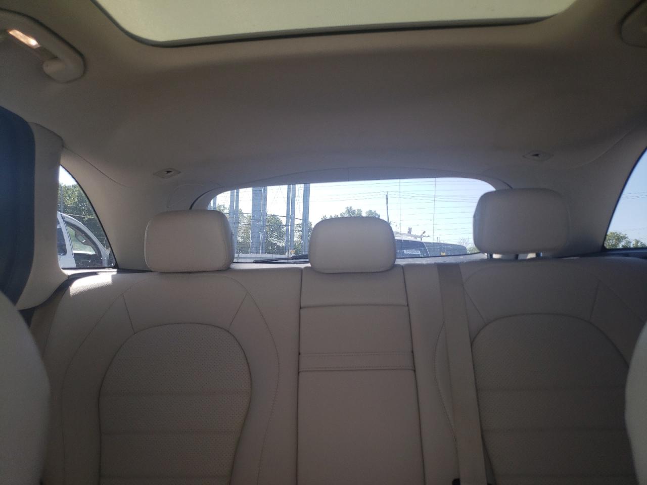 2016 MERCEDES-BENZ GLC 300 photo 37