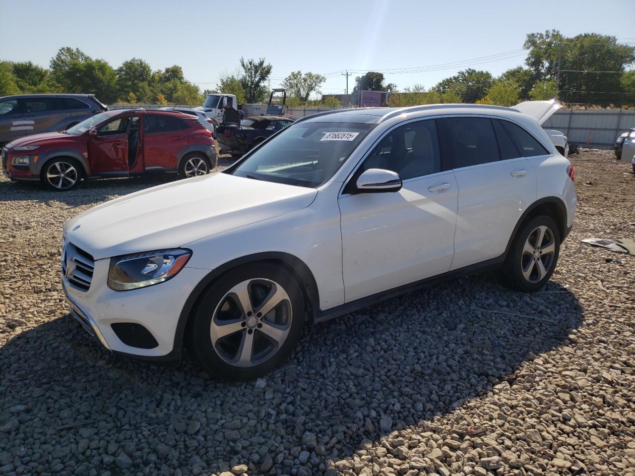 2016 MERCEDES-BENZ GLC