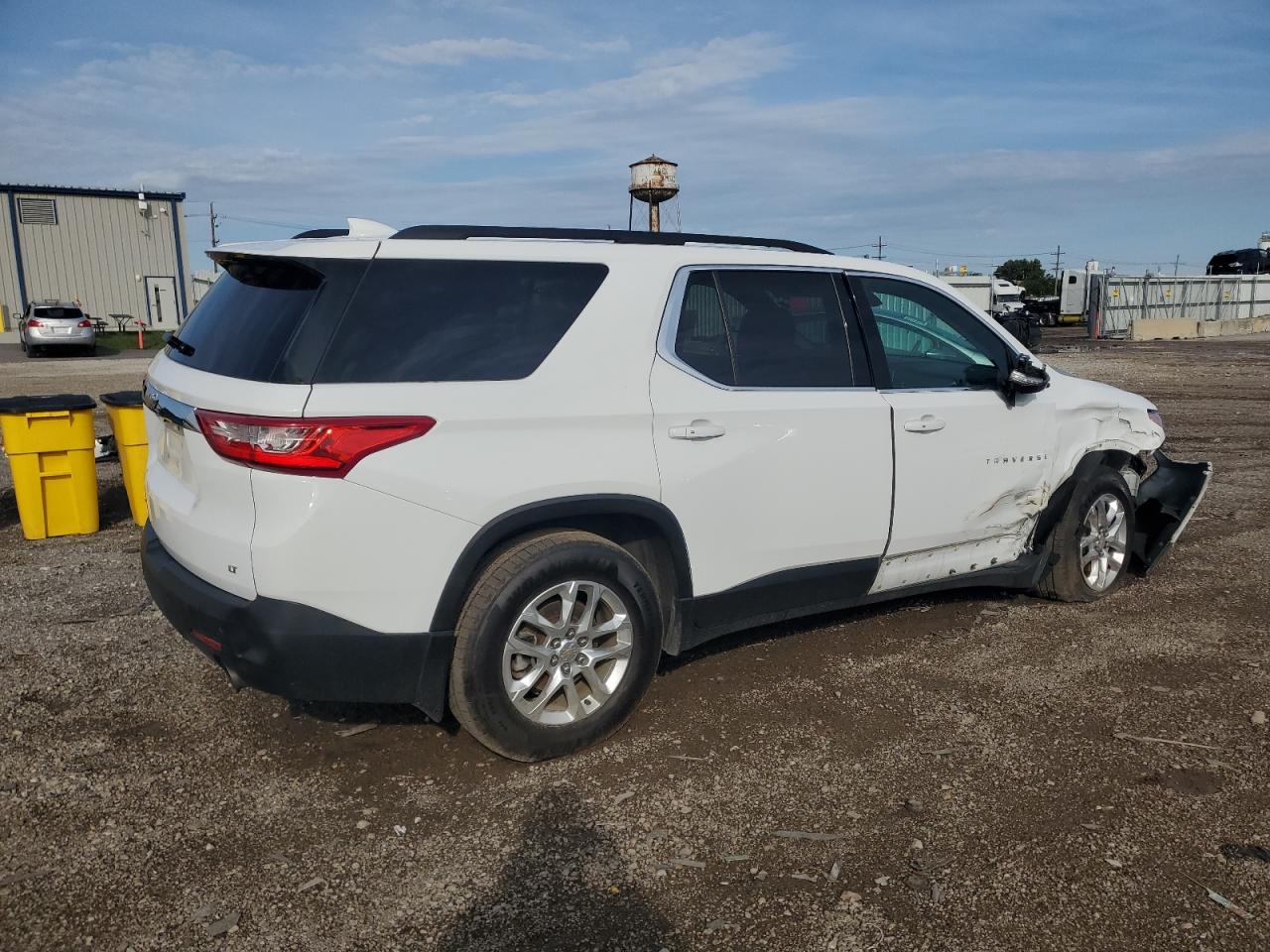 2020 CHEVROLET TRAVERSE LT photo 7