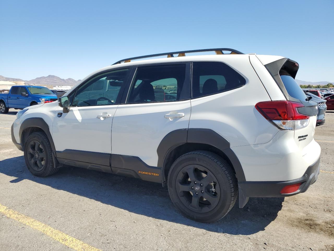 2022 SUBARU FORESTER WILDERNESS photo 2