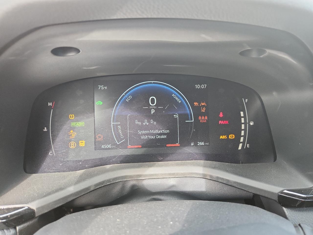 2025 TOYOTA CAMRY XSE photo 17
