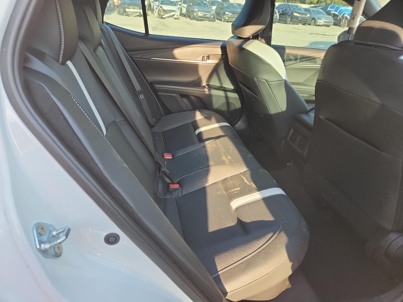 2025 TOYOTA CAMRY XSE photo 19