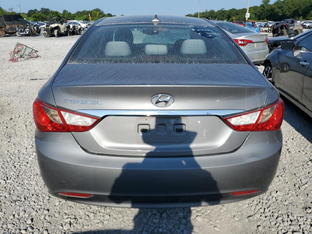 2013 HYUNDAI SONATA GLS photo 11