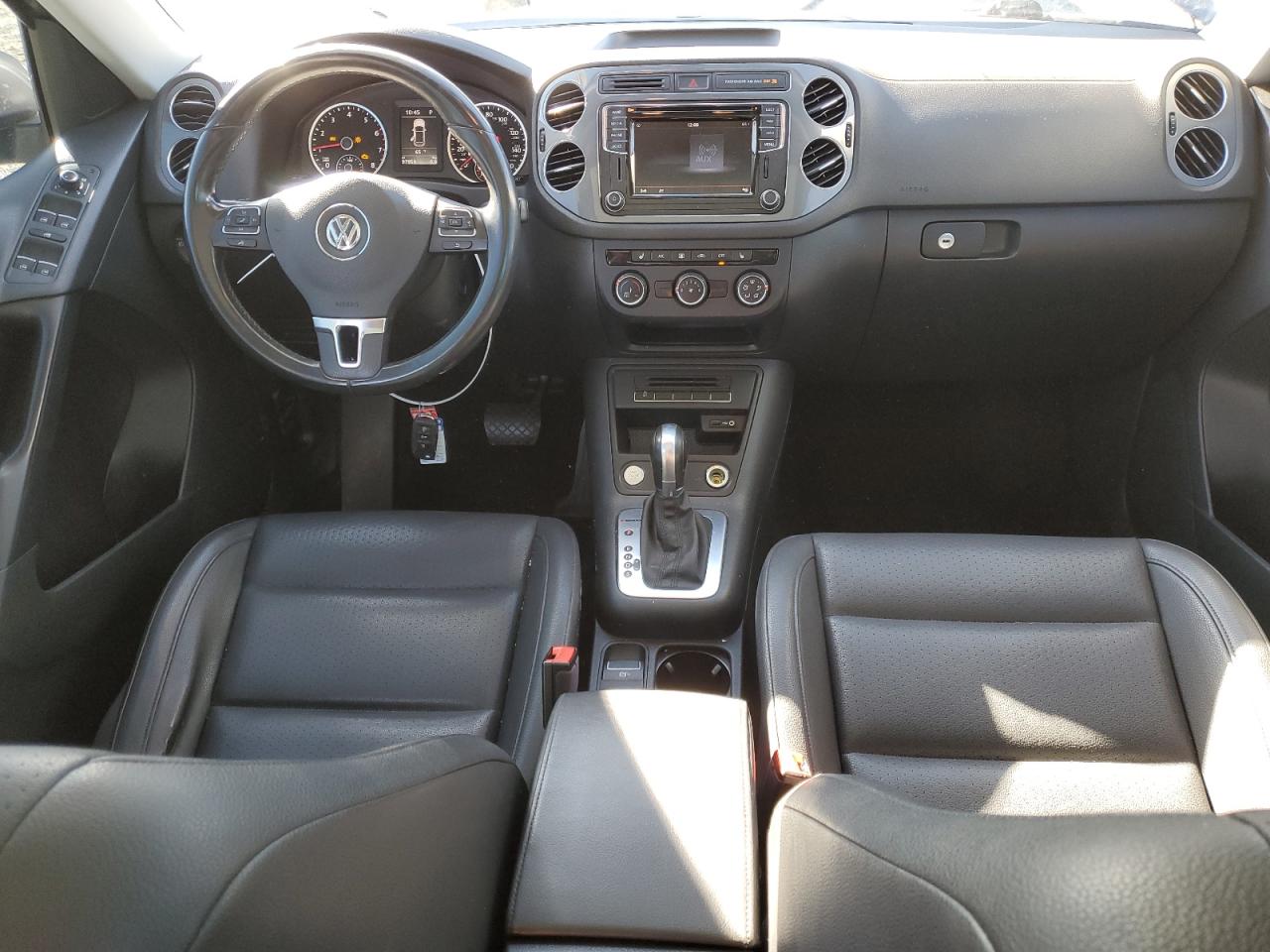 2016 VOLKSWAGEN TIGUAN S photo 15