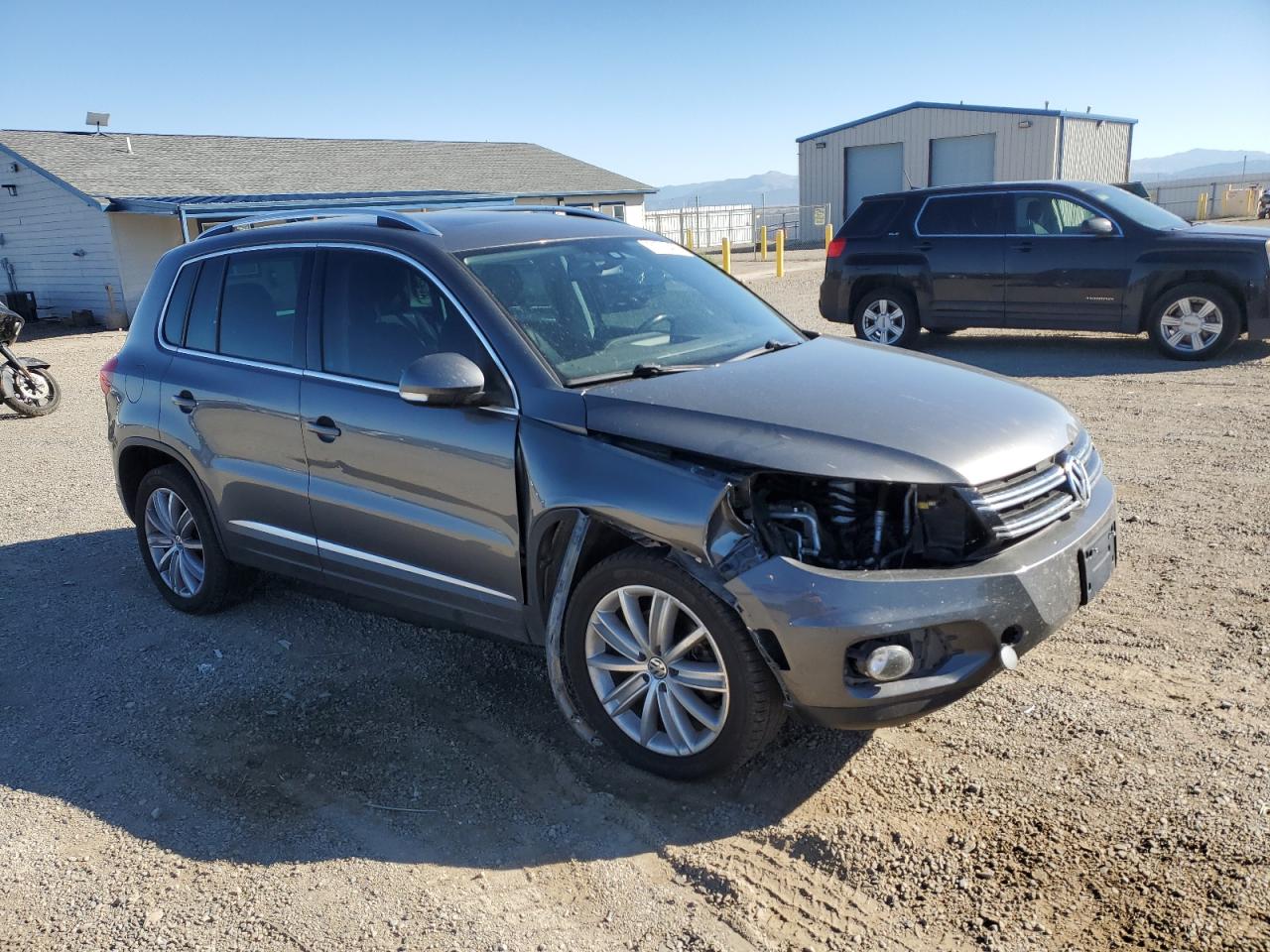 2016 VOLKSWAGEN TIGUAN S photo 7