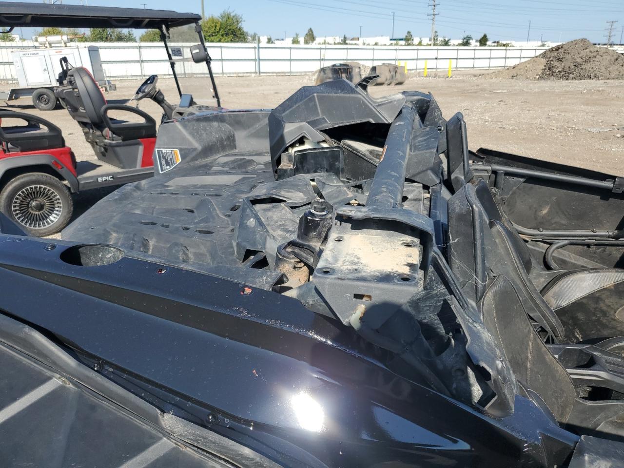 2021 CAN-AM MAVERICK X photo 6